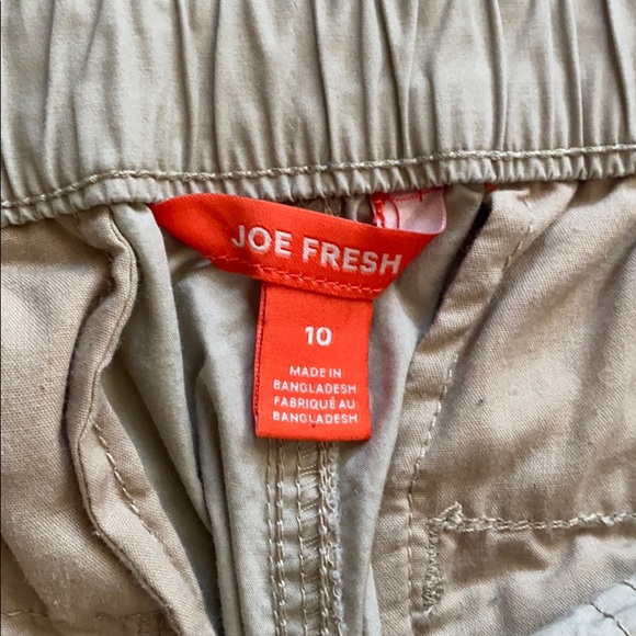 Khaki pants - Picture 3 of 4